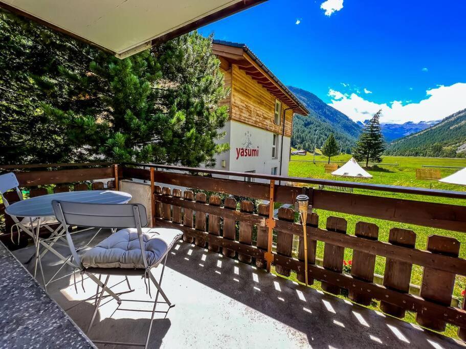 Panorama Hideaway Apartment Near Zermatt Täsch Exterior foto